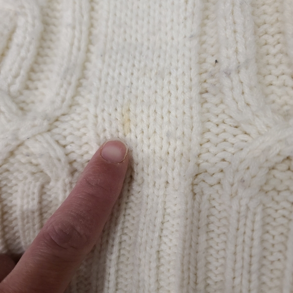 Bluenotes semi cowl neck white sweater (xs) - Picture 4 of 5